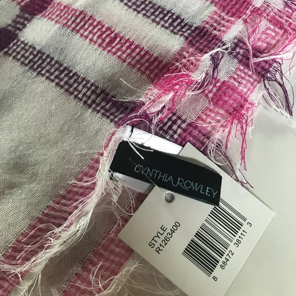 Cynthia Rowley lightweight blanket scarf - Picture 3 of 4